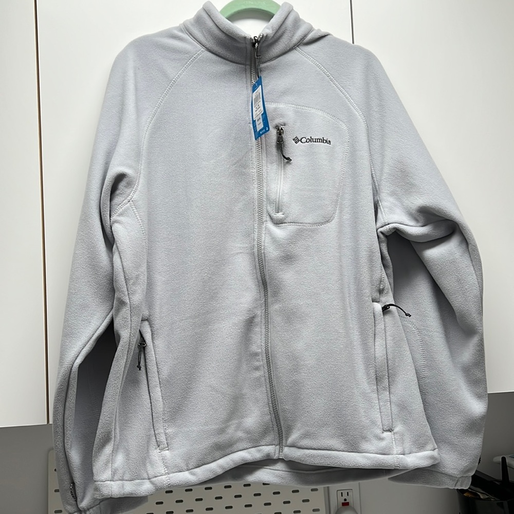 Columbia top